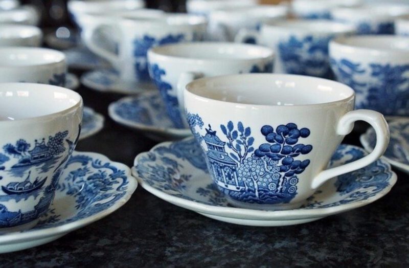 Porcelana kostna – wyróżnij się wśród tłumu